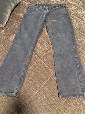 Men's Gray Straight-Leg Jeans